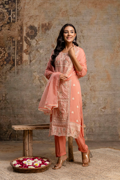 Pakistani Aari Elegance Set