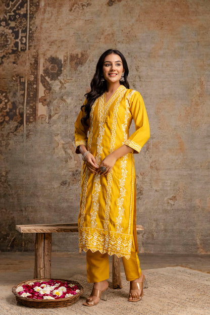 Pakistani Charm Kurti Set
