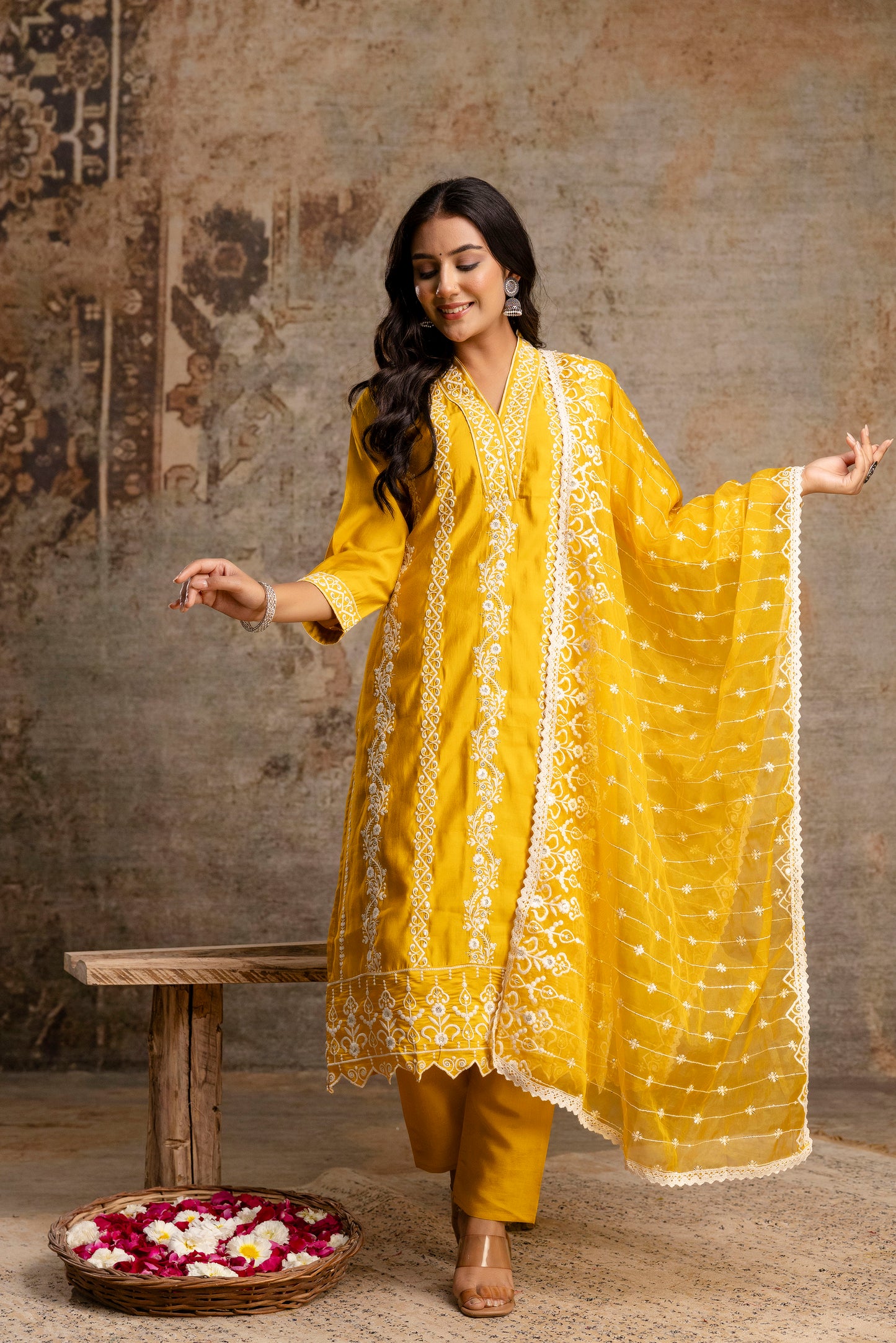 Pakistani Charm Kurti Set