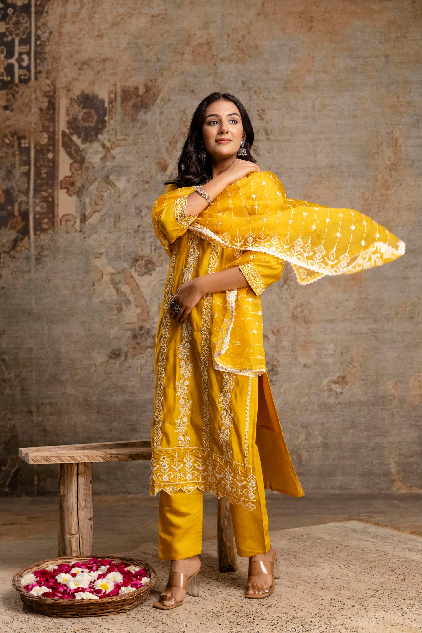 Pakistani Charm Kurti Set