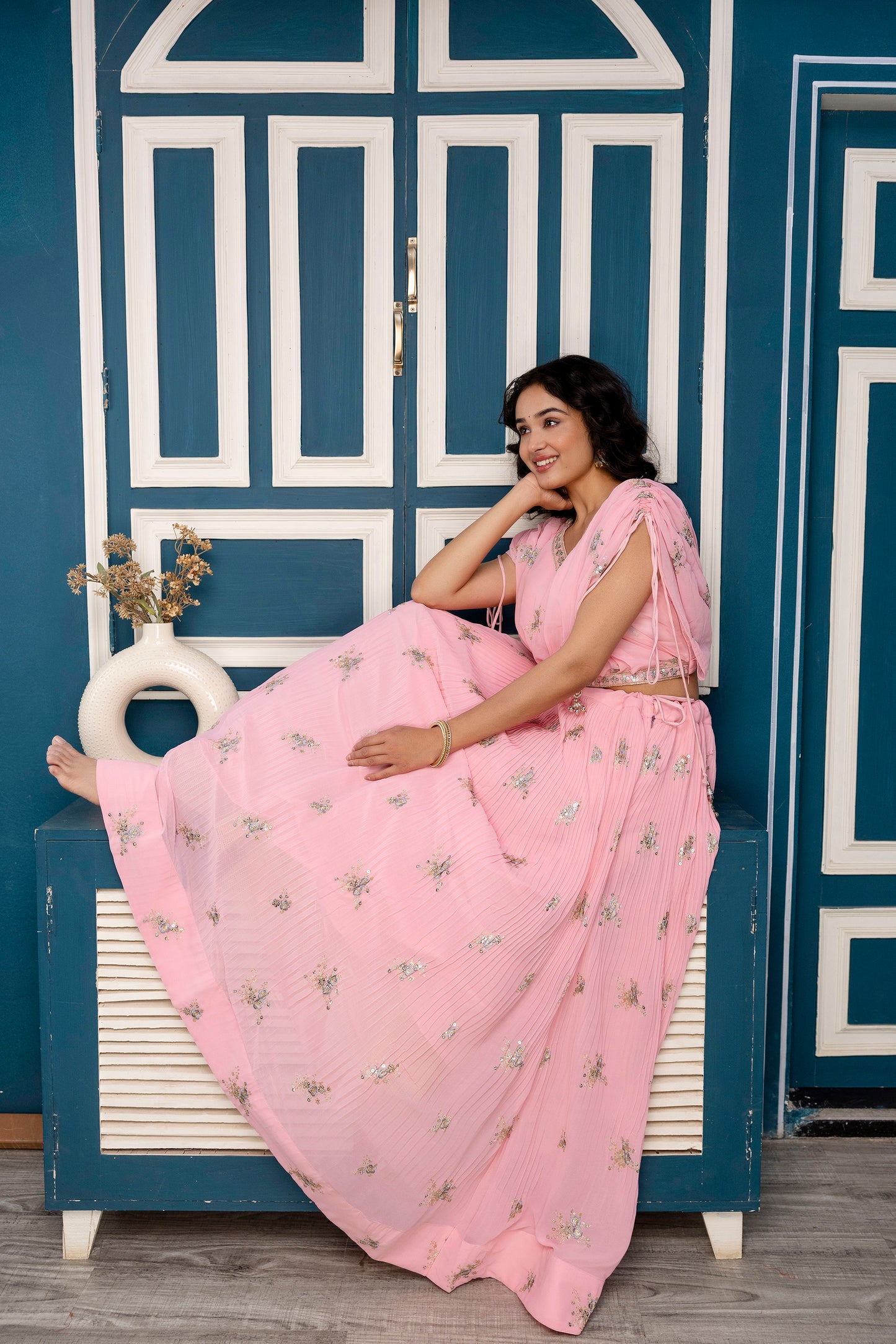 Embroidered Royale Crop Set