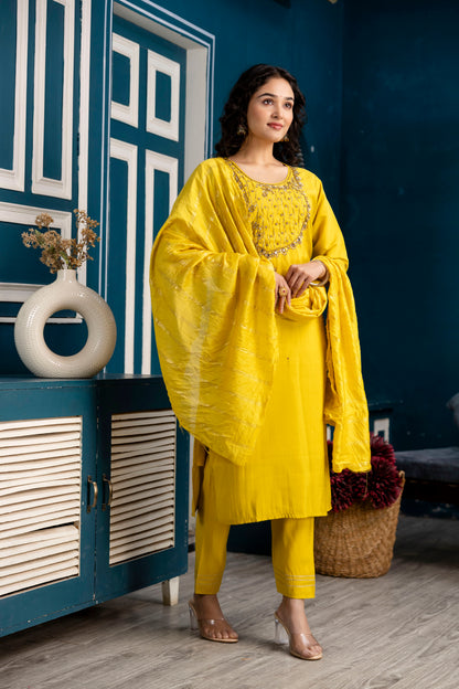 Handworked Kurti Set with Plain Trouser & Dupatta
