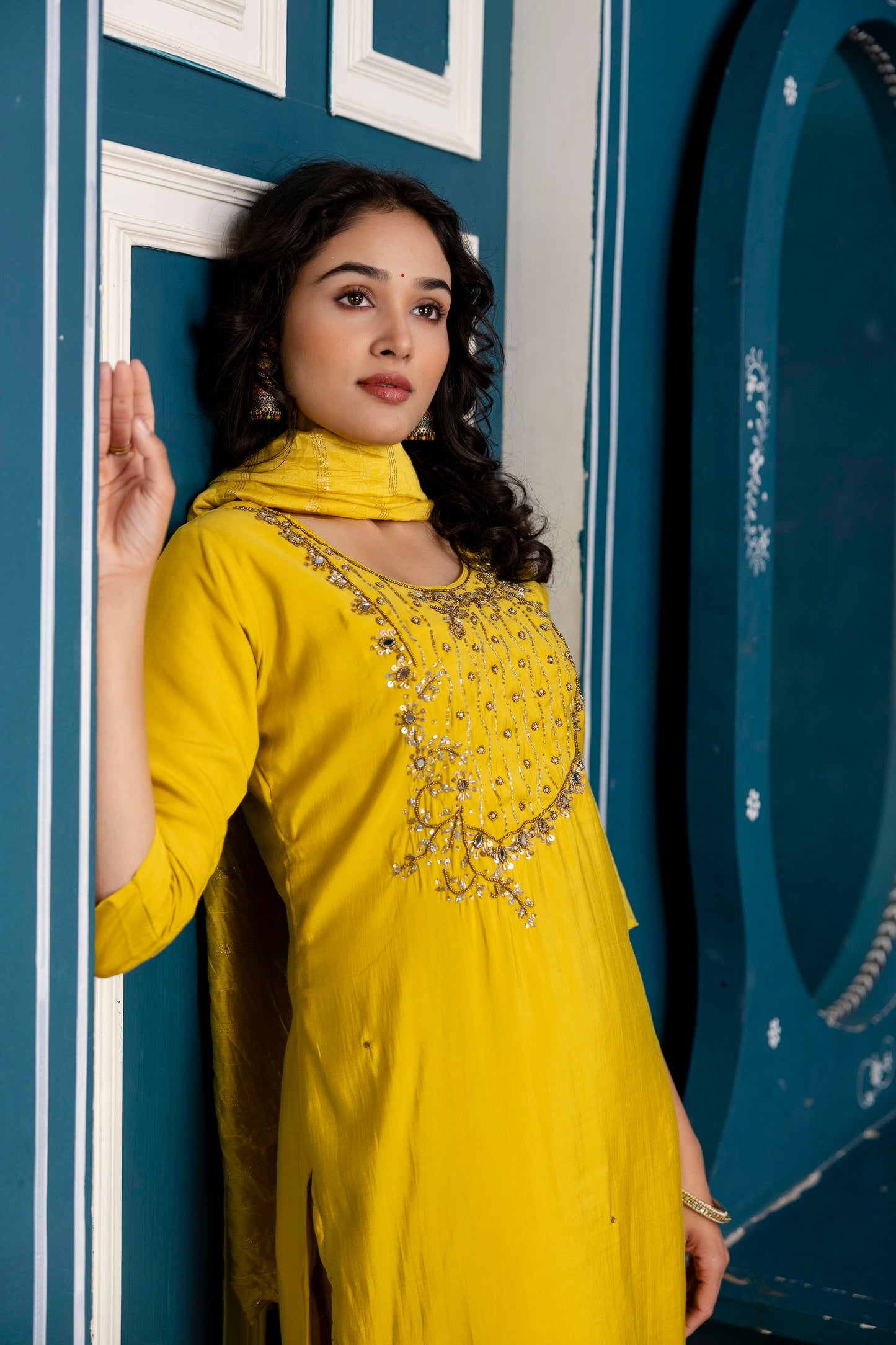 Handworked Kurti Set with Plain Trouser & Dupatta