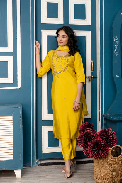 Handworked Kurti Set with Plain Trouser & Dupatta