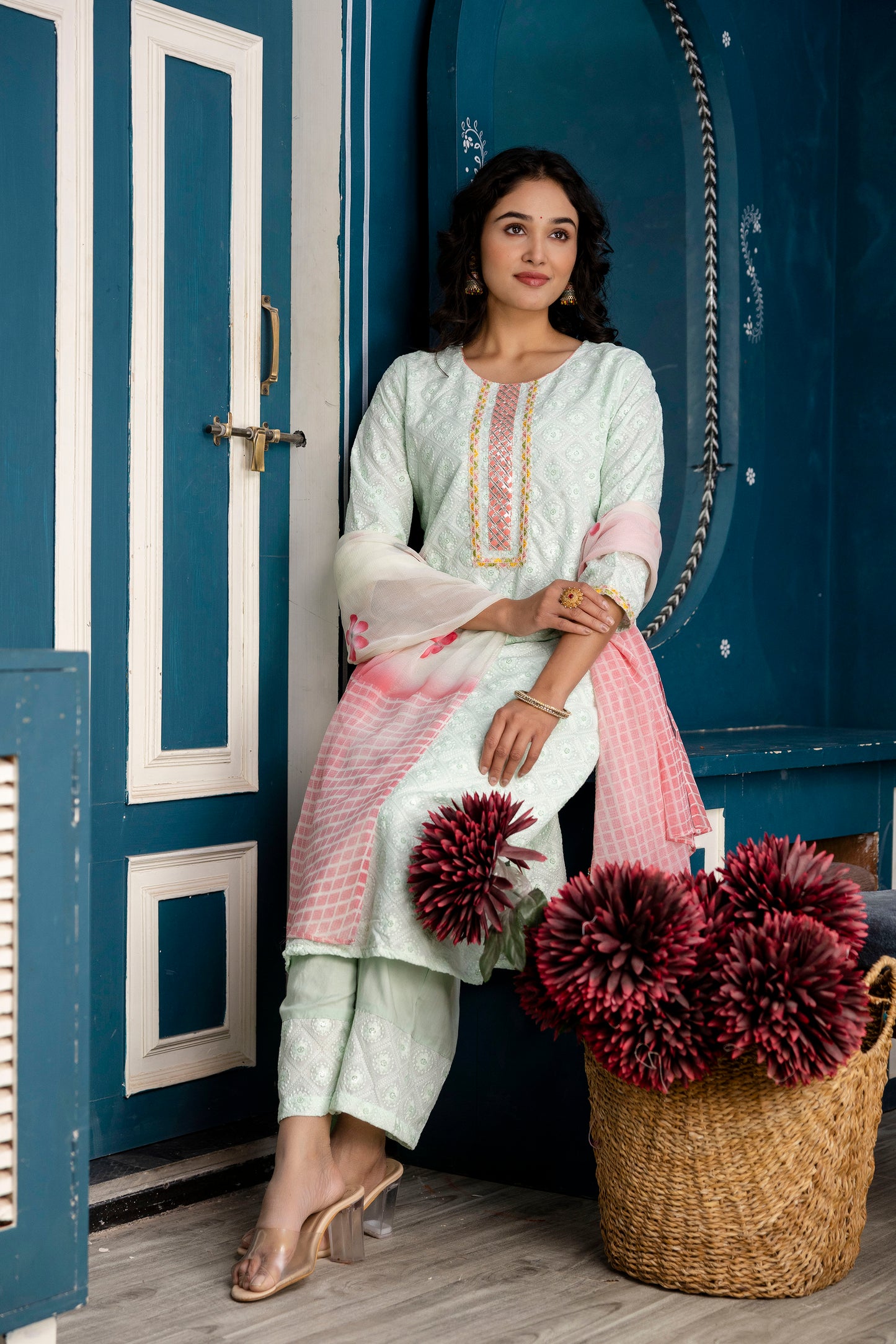 Chinnon Gotta Patti Kurti Set with Chicken Border Trouser & Printed Dupatta
