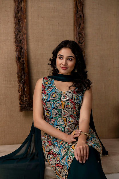 Thread Worked Kurti with Palazzo & Plain Georgette Dupatta