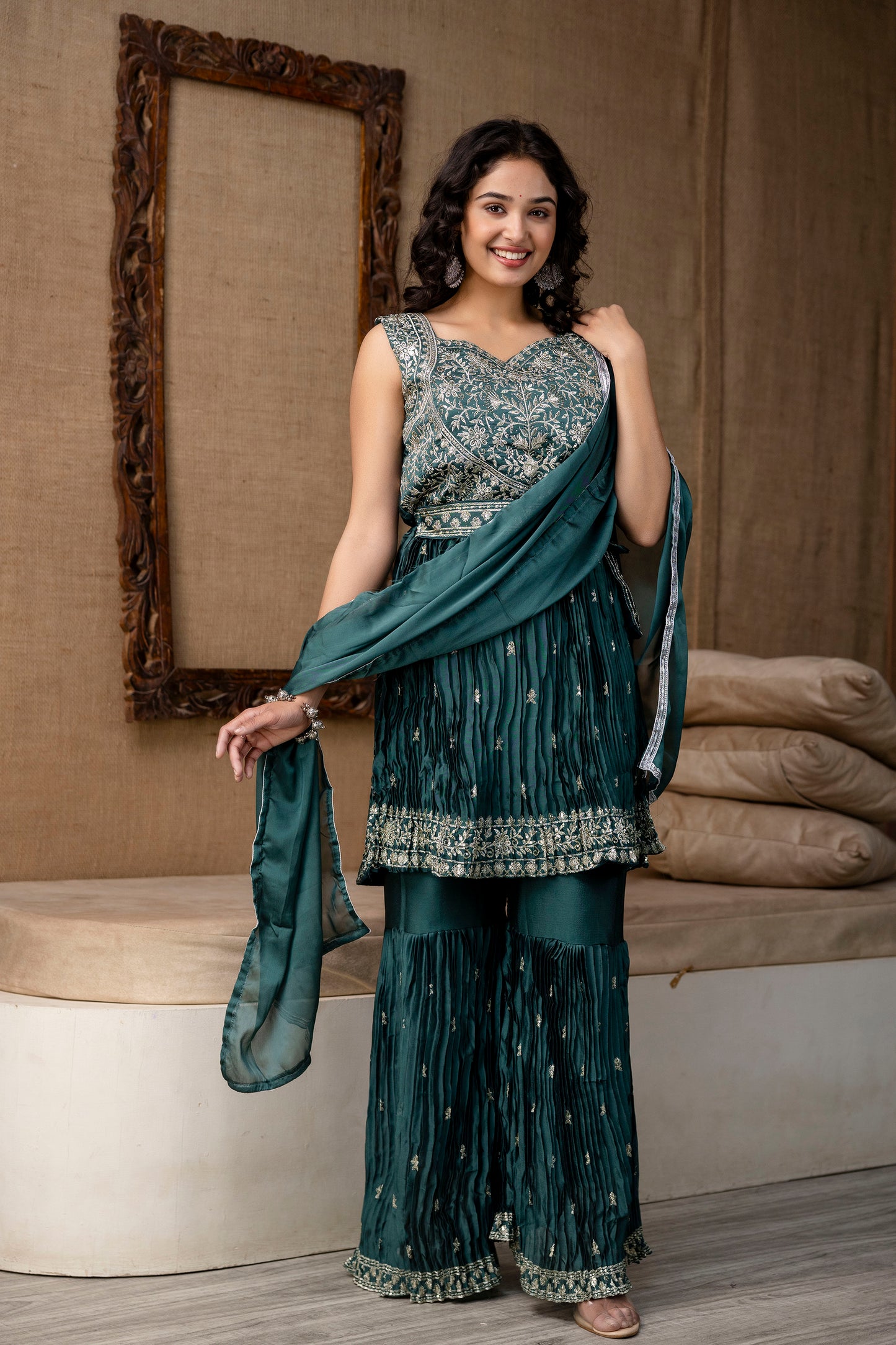 Embellished Sequined & Jari Kurti with Jari Detailed Sharara & Solid Dupatta