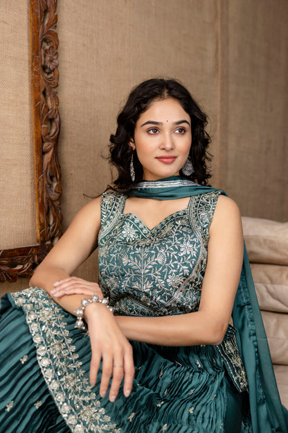 Embellished Sequined & Jari Kurti with Jari Detailed Sharara & Solid Dupatta