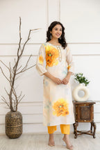 Digital Printed Kurti with Kardana Work, Round Neck, Plain Pants & Double-Toned Dupatta