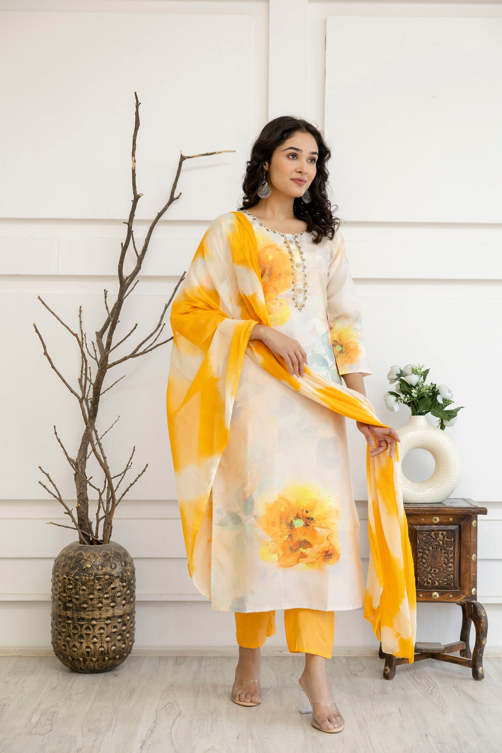 Digital Printed Kurti with Kardana Work, Round Neck, Plain Pants & Double-Toned Dupatta