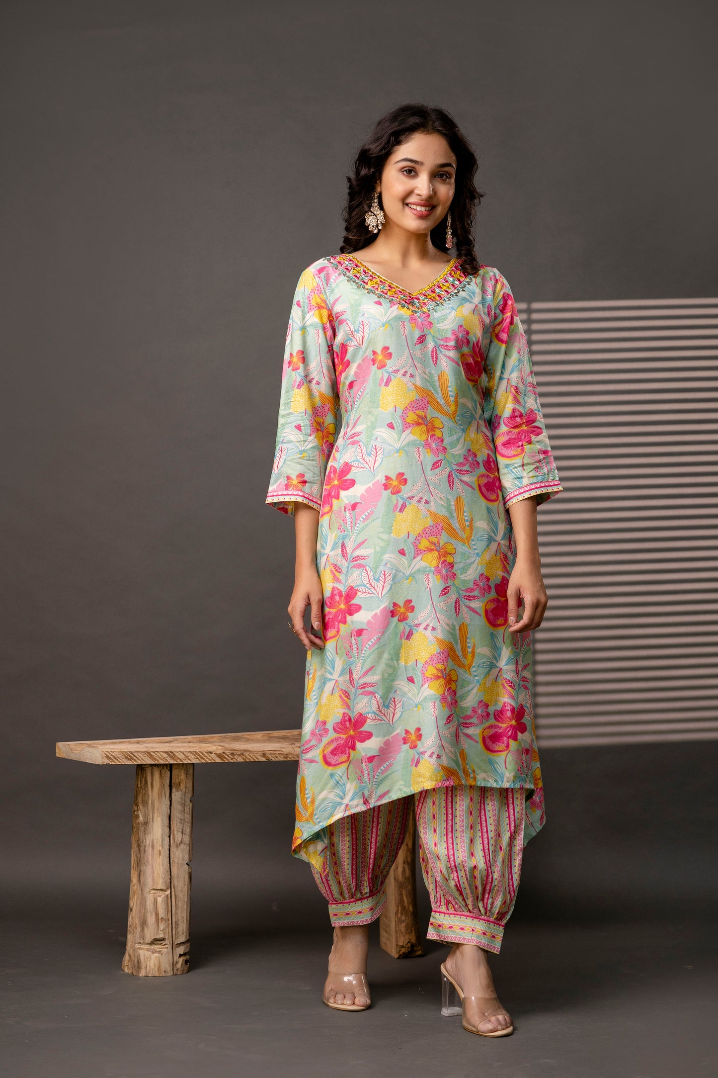 Ethnic Gotta Patti Mirror Embellished Kurti with Vibrant Afghani