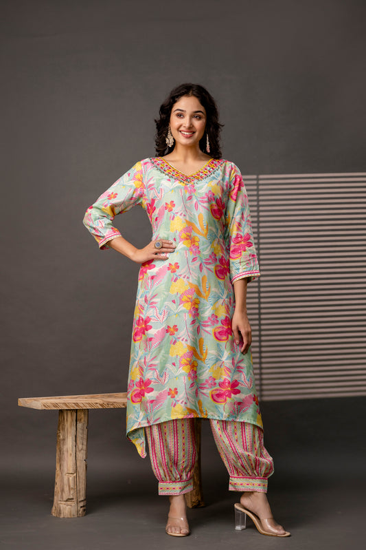 Ethnic Gotta Patti Mirror Embellished Kurti with Vibrant Afghani