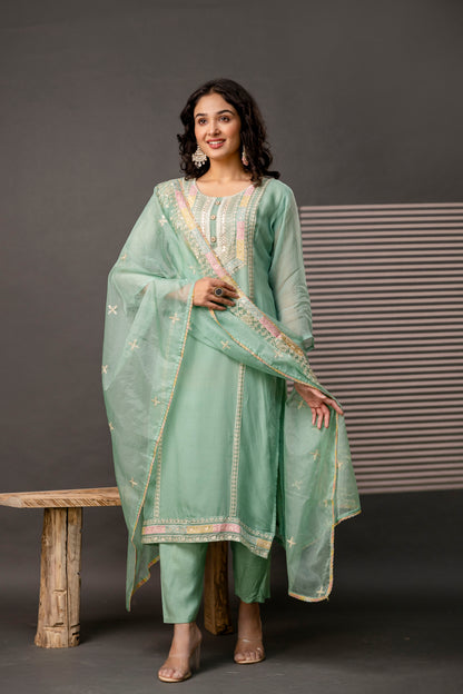 Resham Worked Kurti with Round Neck, Thread Worked Dupatta & Plain Pants
