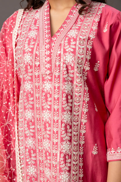 Resham & Sequined Embellished Kurti with Plain Trouser & Dupatta