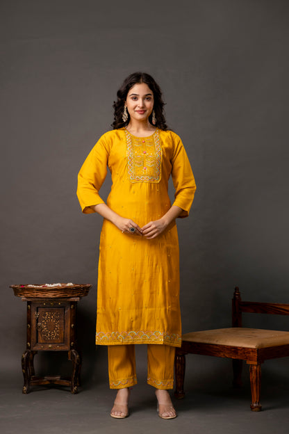 Resham & Sequined Work Kurti with Double-Shaded Chiffon Dupatta & Plain Trouser