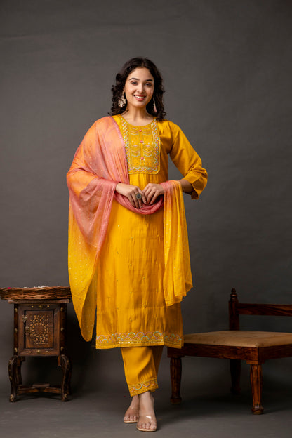 Resham & Sequined Work Kurti with Double-Shaded Chiffon Dupatta & Plain Trouser