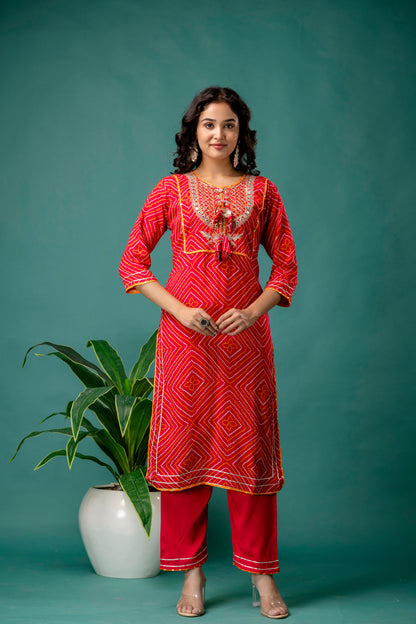 Jaipuri Printed Kurti with Gotta Patti Work, Round Neck, Plain Trouser & Double-Shaded Shiffon Dupatta