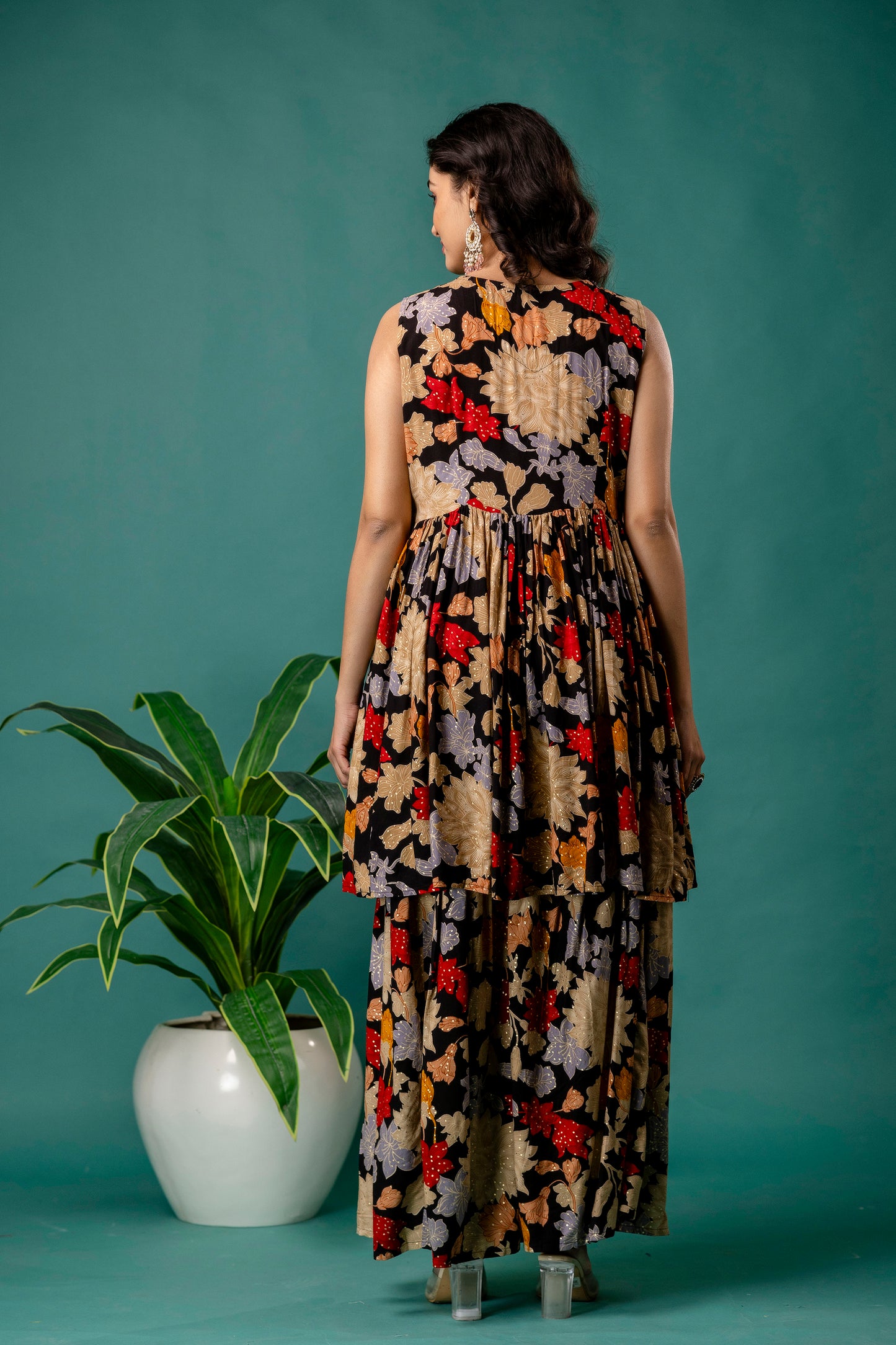 Printed Round Neck Kurti with Resham Work, Printed Dupatta & Printed Trouser