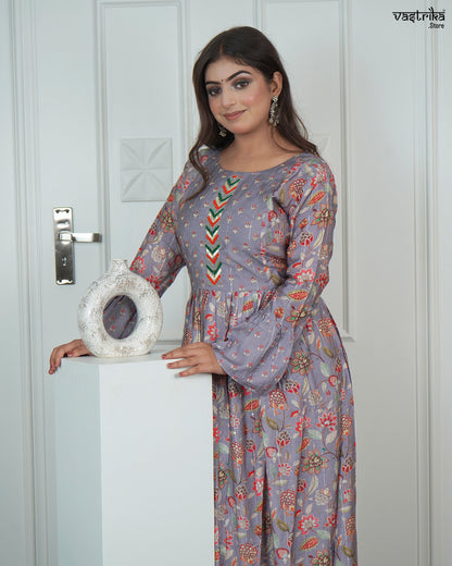 One-Piece Frock – Round Neck, Hand-Worked Detailing