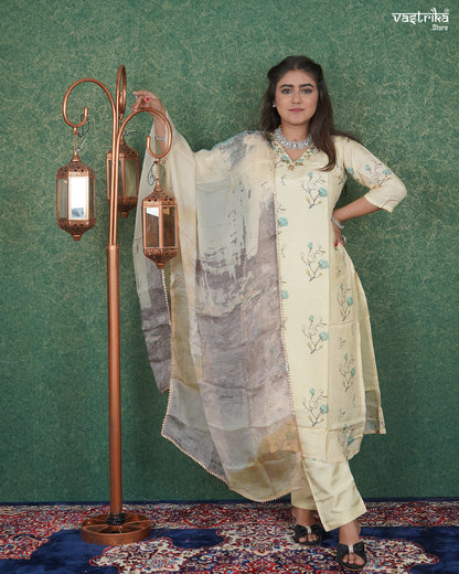 V-Neck Handworked Kurti Set