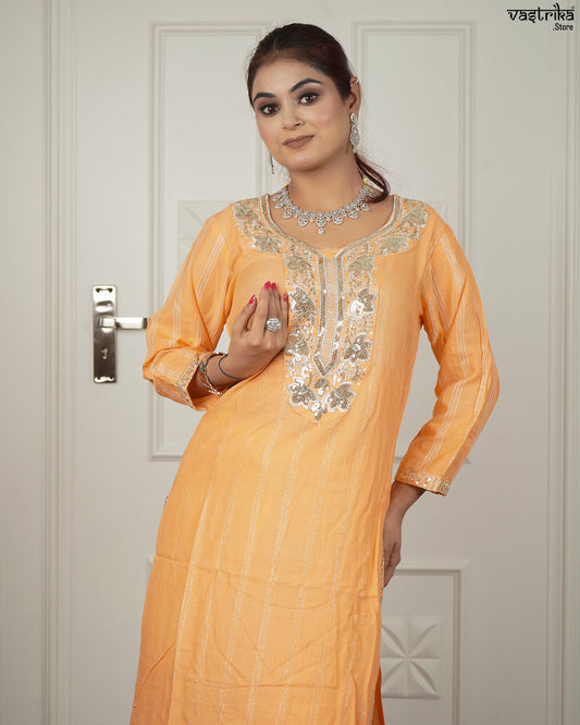 Elegant Jari Work Kurti Set