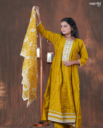 Roman Silk Frock Set with Resham & Lace Work