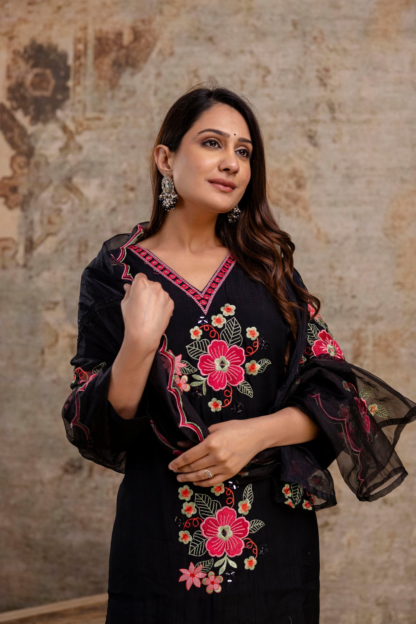 Resham Work V-Gala Kurti with Simple Bottom & Heavy Resham Work Dupatta