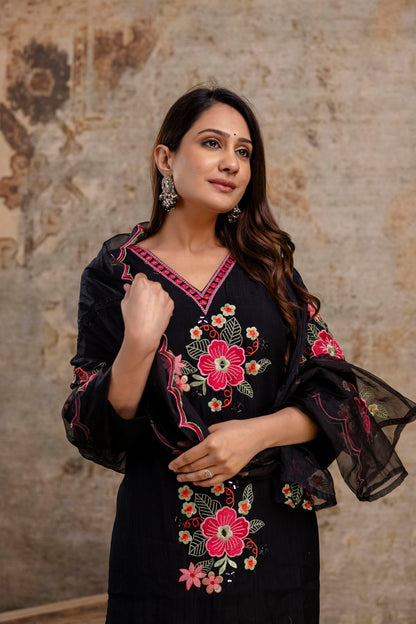 Resham Work V-Gala Kurti with Simple Bottom & Heavy Resham Work Dupatta