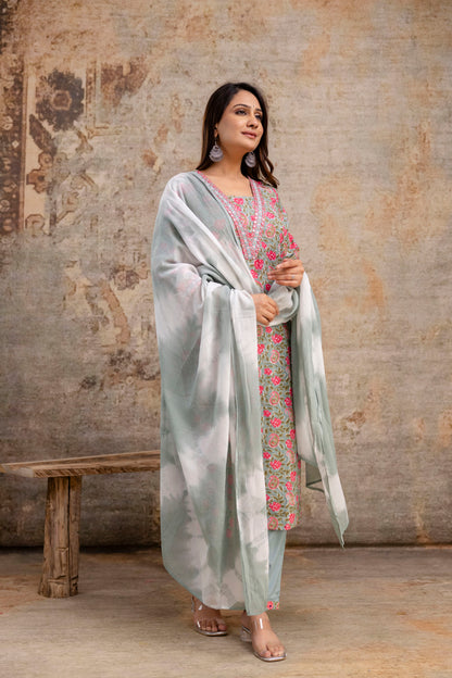 Elegance Unfolded: Resham-Embroidered Printed Kurti with V-Neck, Dual-Toned Dupatta & Tailored Trouser Set