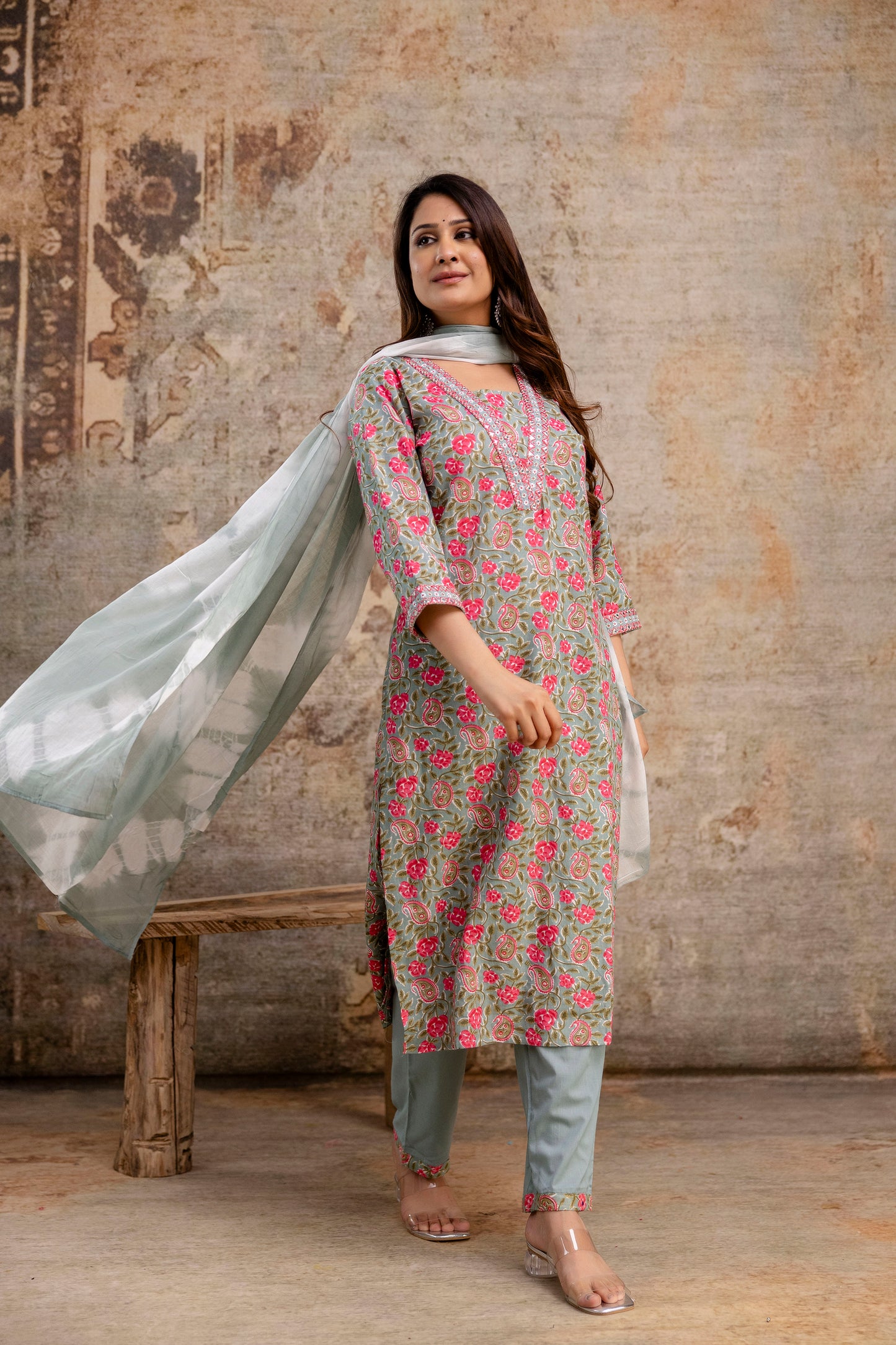 Elegance Unfolded: Resham-Embroidered Printed Kurti with V-Neck, Dual-Toned Dupatta & Tailored Trouser Set