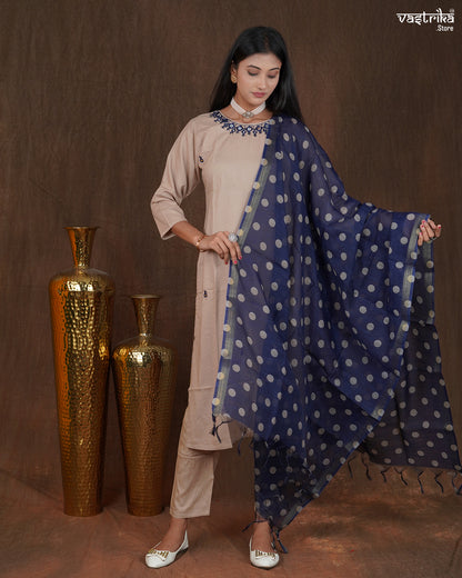 Noor Mirror Work Kurti Set