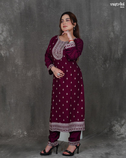 Round Neck Kurti Set with Full Jaal Dupatta & Ponchu Work