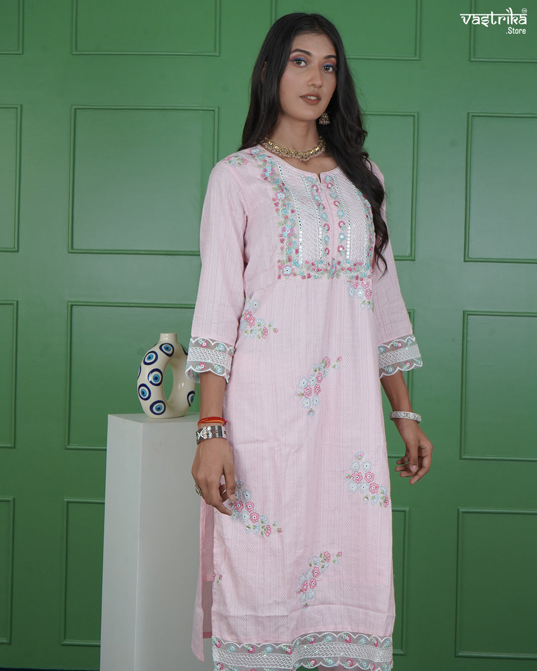 Banarasi Boota Kurti Set