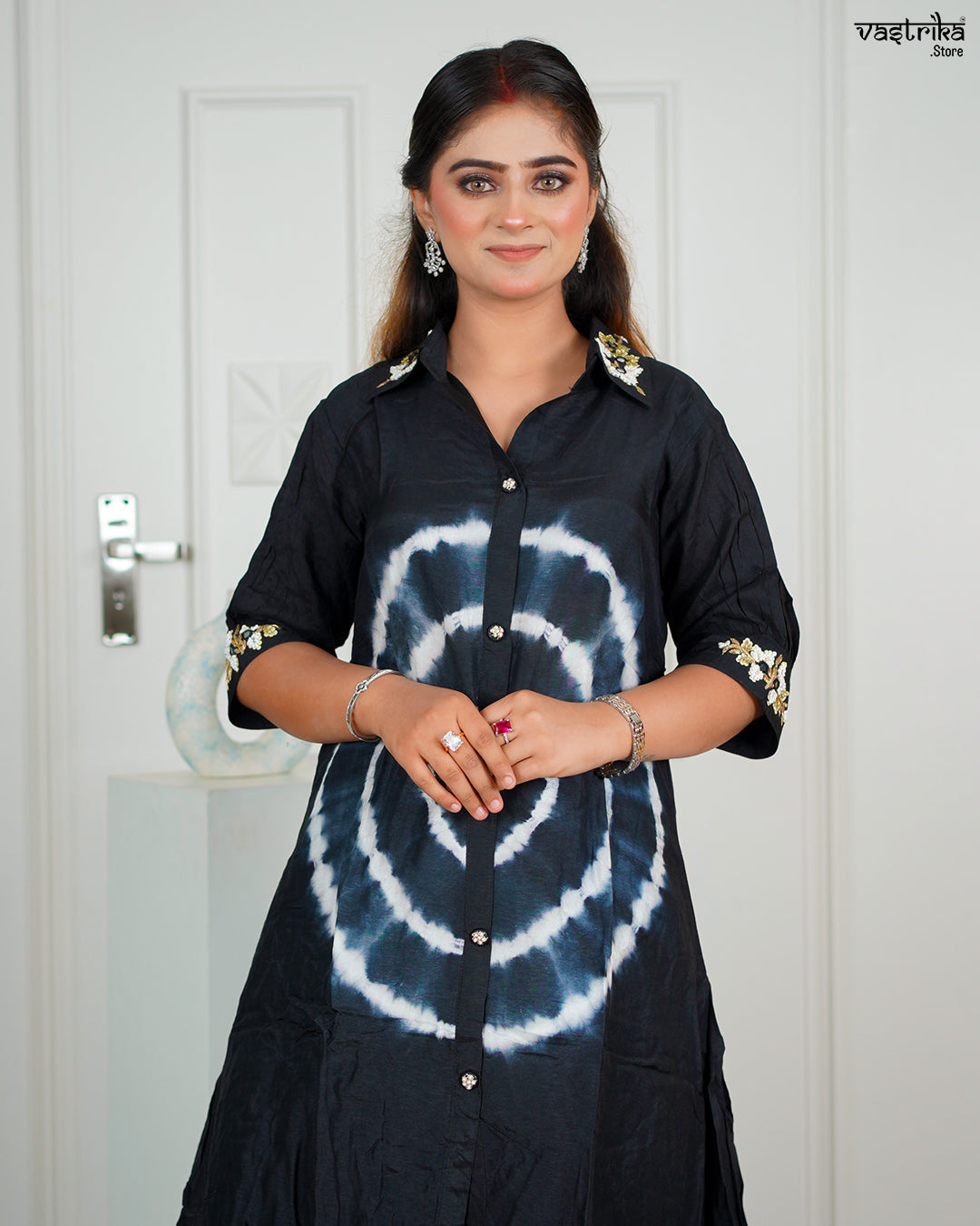 Black Masleen Coord Set with Handwork