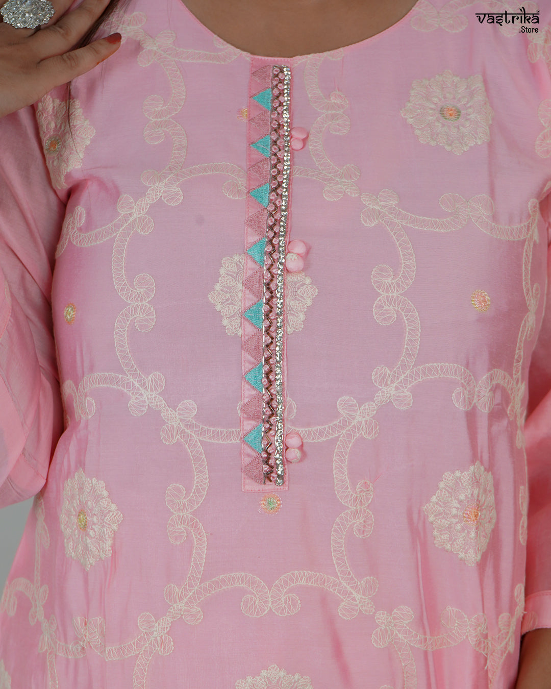 Round-Neck Kurti with Resham & Hand Embroidery Work