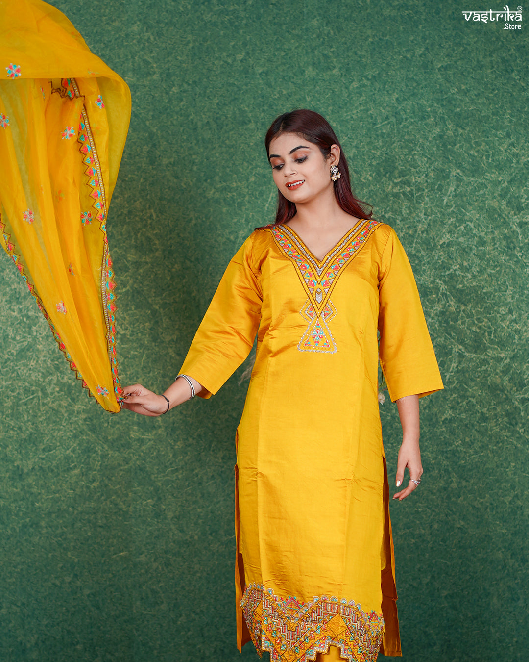 Mustard Roman Silk Kurti Set with Katdana & Thread Work