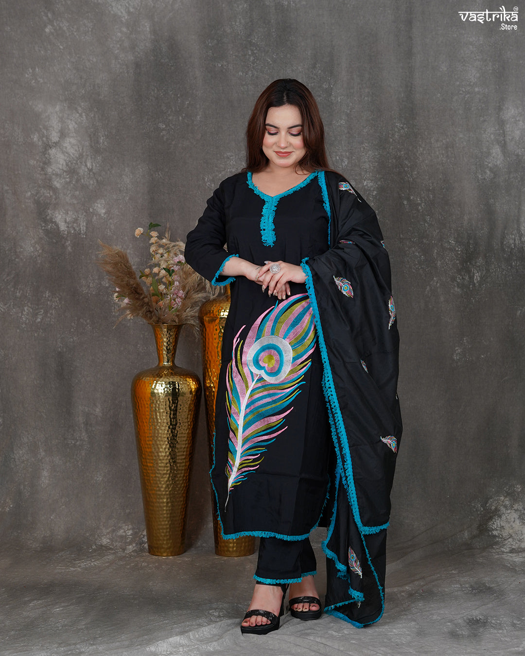 Roman Silk Kurti Set with Heavy Dupatta & Lace Detailing