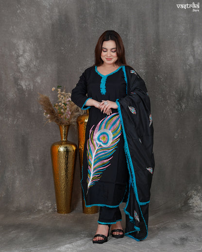 Roman Silk Kurti Set with Heavy Dupatta & Lace Detailing