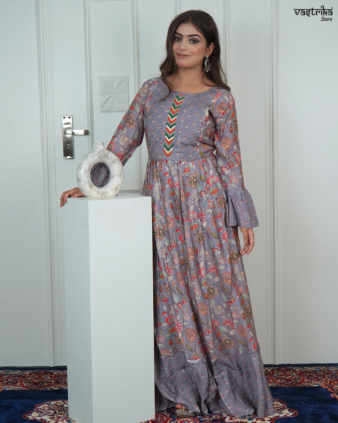 One-Piece Frock – Round Neck, Hand-Worked Detailing