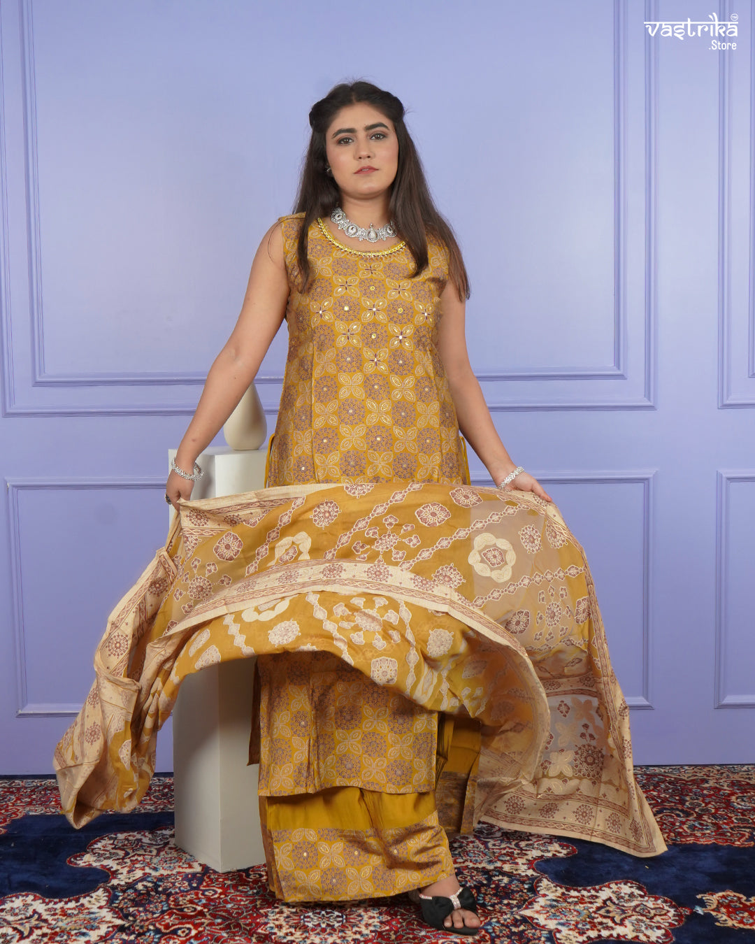 Elegant Handworked Kurti Set