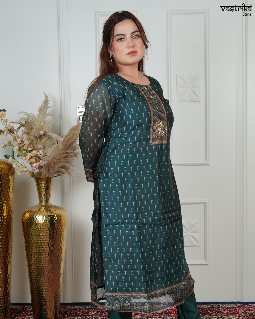 Round Gala Kurti Set with Jari & Handwork Detailing