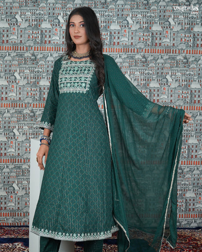 Resham Embroidered Kurti Set