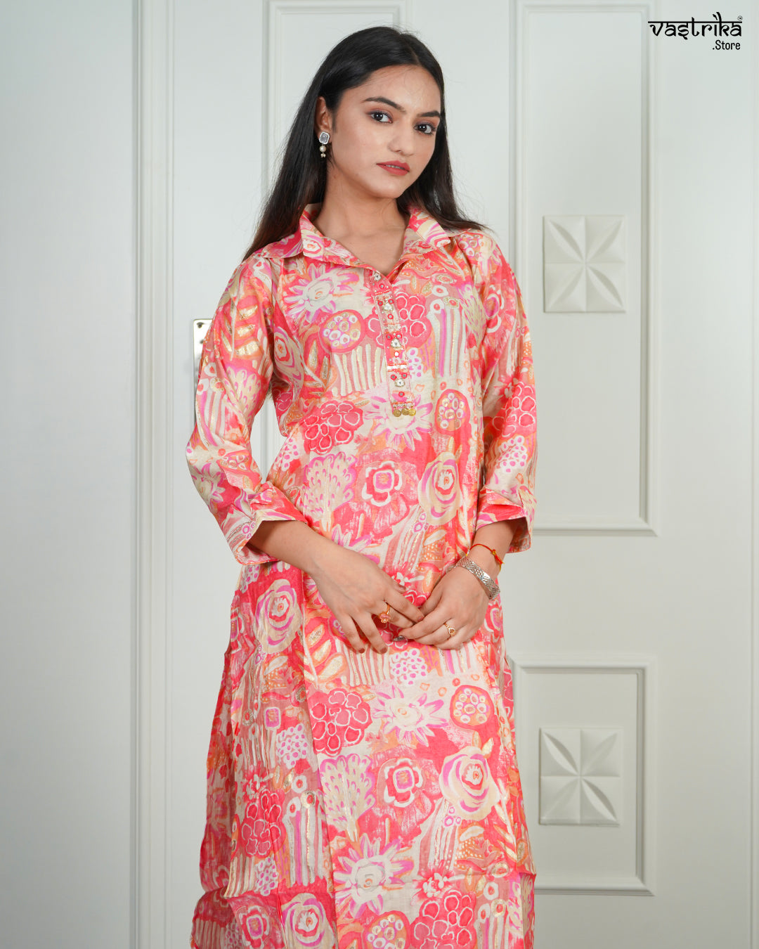 Patti Charm Kurti Set