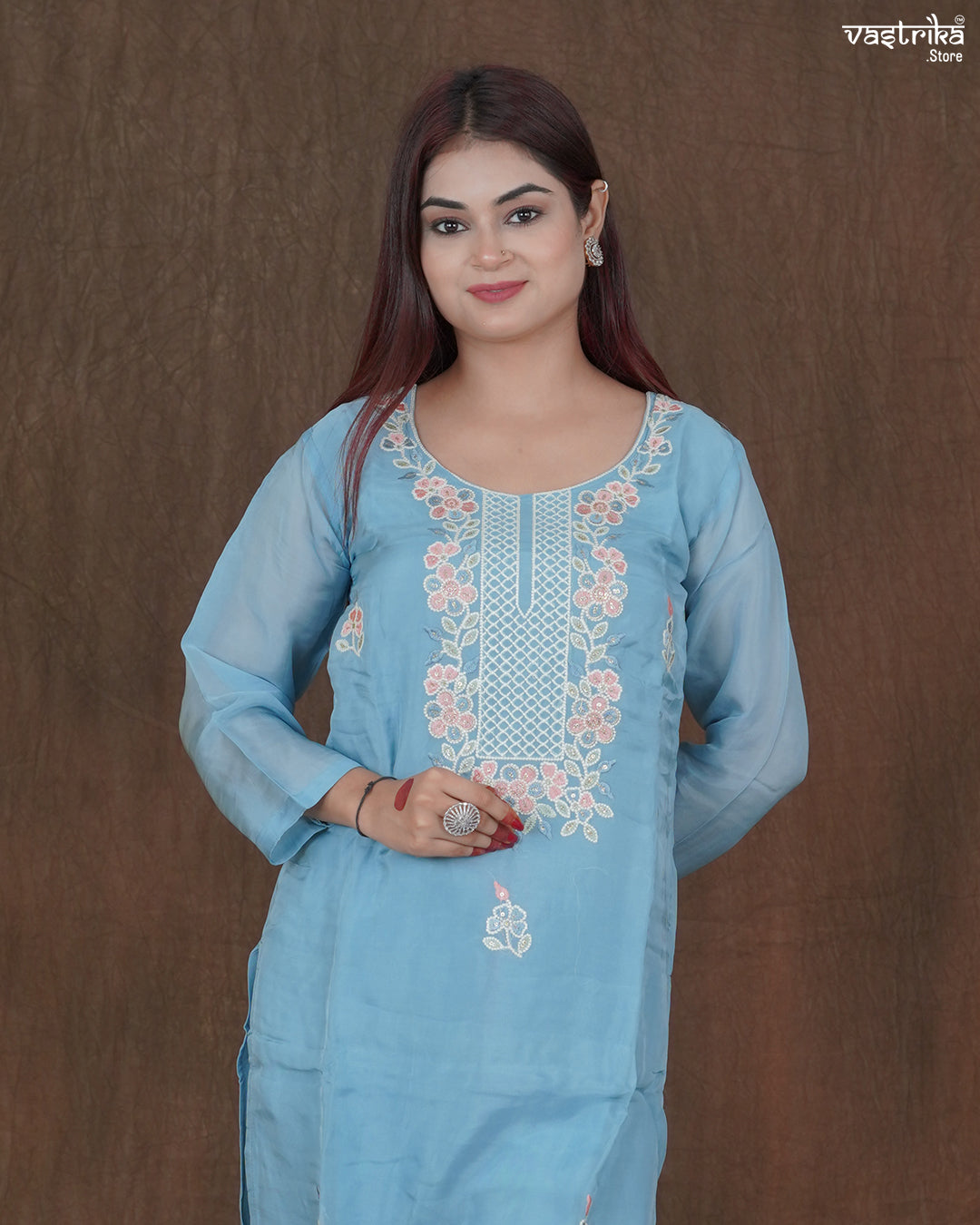 Nazira Threadwork Kurti Set with Embroidered Organza Dupatta