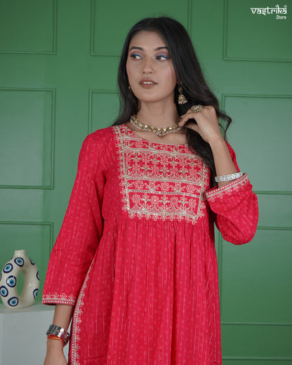 Nyra Cut Resham Embroidered Kurti Set