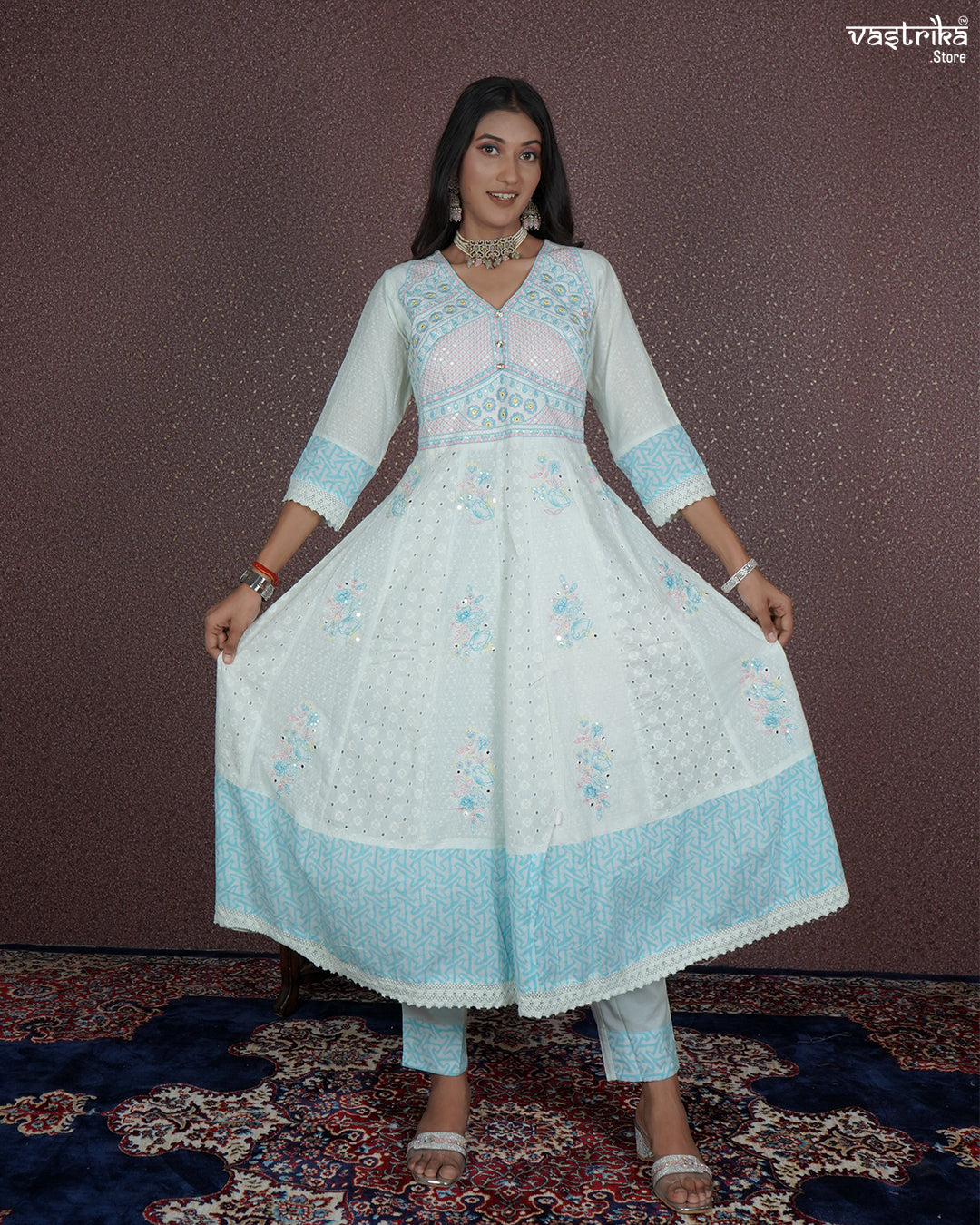 Graceful Resham Detailed Frock Ensemble