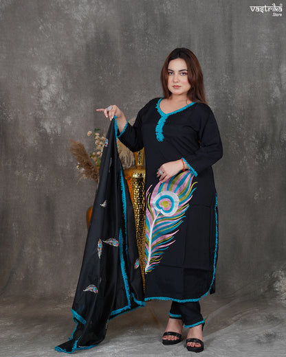 Roman Silk Kurti Set with Heavy Dupatta & Lace Detailing