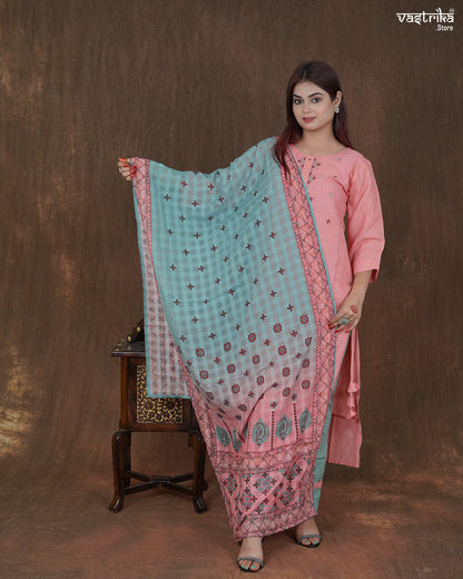 Meher Gath Kahdaai Kurti Set with Printed Dupatta