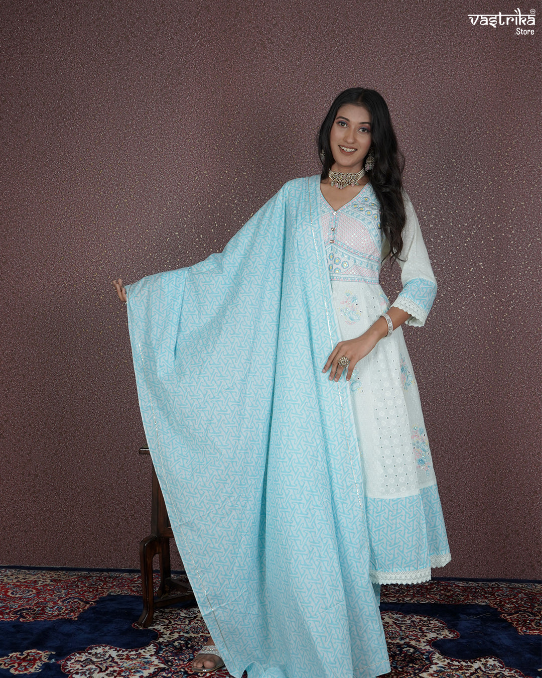 Graceful Resham Detailed Frock Ensemble