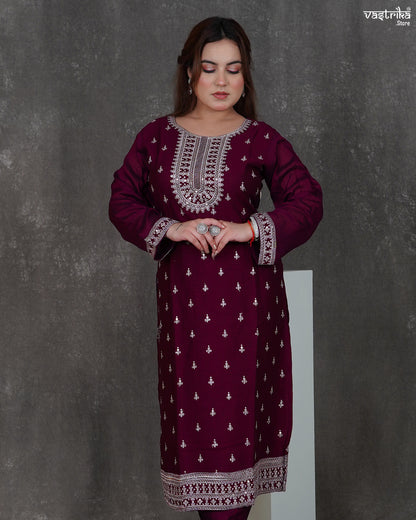 Round Neck Kurti Set with Full Jaal Dupatta & Ponchu Work